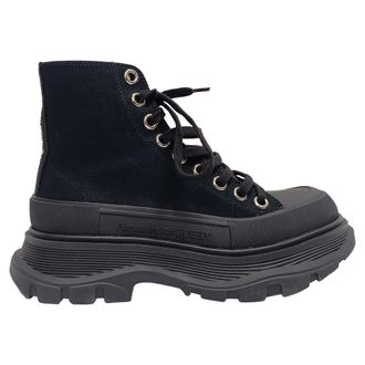 Alexander McQueen Alexander McQueen Pre-owned Womens Tread Slick Boots in Black Canvas - Size EU 35