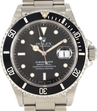 Rolex Submariner Stainless Steel Wristwatch (Pre-Owned)