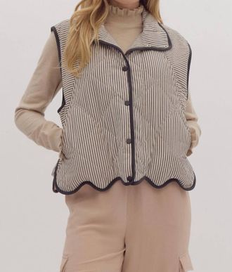 Entro Womens Stripe Oversized Quilted Gilet Top In Brown