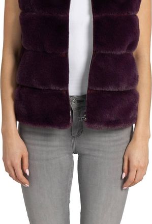 Love Token Vince Faux Fur Vest In Wine