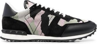 Valentino Garavani Camouflage Rockrunner low-top sneakers - men - Calf Leather - 40 - Black