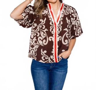 THML Clothing Abstract Print Puff Sleeve Top In Brown