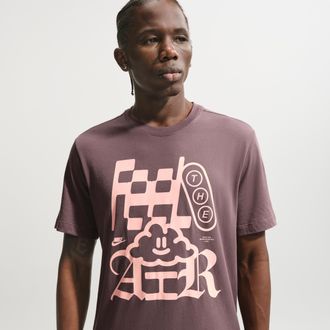 Nike Mens Nike Sportswear T-Shirt in Purple | IH1167-502