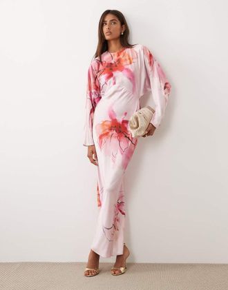 Asos Vestito lungo in raso rosa con maniche ad ali di pipistrello e stampa a fiori-Multi