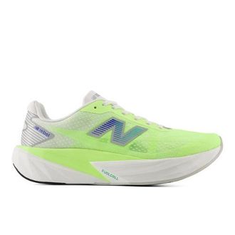 New Balance Hombre FuelCell Rebel v5 en Verde, Talla 40.5