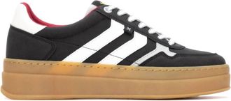 Xti Womens 144630 Round Toe Sneakers In Black