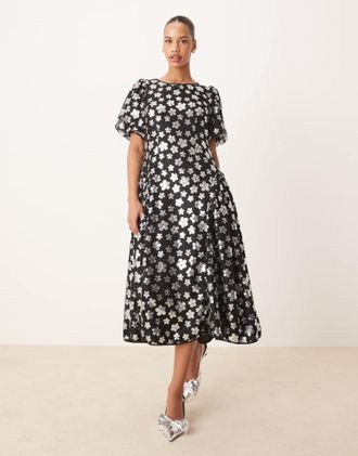 Sister Jane Sister Jane Womens Dream embellished floral midi dress in silver - Size X-Small