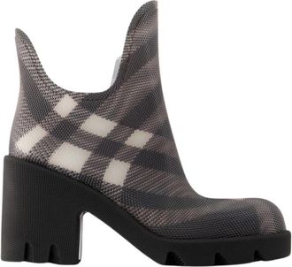 Burberry Marsh Enkellaarsjes met Hak - Dames - Laarzen met Hak - Zwart - 35 EU - Leer - Schoenen
