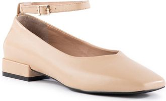 Seychelles Pumpkin Leather Flat