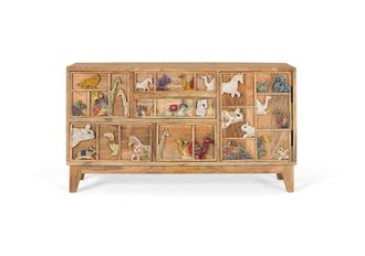 Giner&Colomer C&oacute;moda con 5 cajones tallada a mano en madera de mango