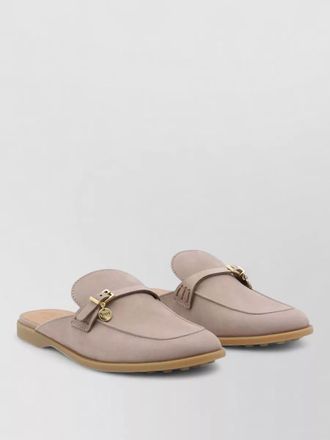 Tod's loafers flat sole gold tone hardware round toe