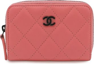 Chanel Matelasse Coral Pink Leather Coin Purse/Coin Case (Pre-Owned)