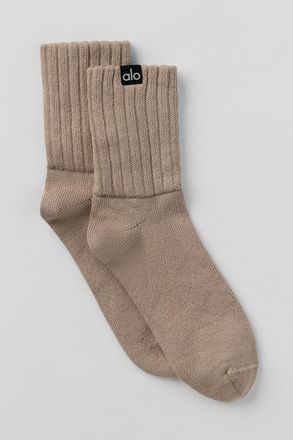 Alo | Half-Crew Scrunch Socks in Gravel, Size: Medium