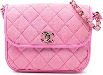 Chanel 2021 CC Messenger Flap gewatteerde denim crossbodytas - Roze