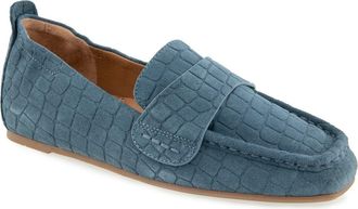 Gentle Souls Sophie Loafer in Chambray Croc Suede at Nordstrom, Size 7.5