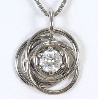 C&A Unbranded (18K) Necklace (Pre-Owned)