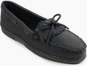 Minnetonka Womens Moosehide Kilty Shoes In Black