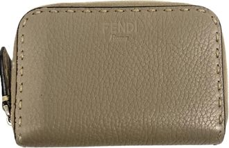 Fendi Gray Beige Leather Coin Purse/Coin Case (Pre-Owned)