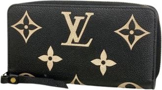 Louis Vuitton Pre-owned Clutches, female, Black, Size: ONE SIZE Pre-owned Long wallet (bi-fold)