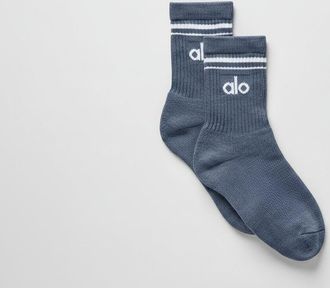 Alo | Half-Crew Throwback Socks in Bluestone/White, Size: Small