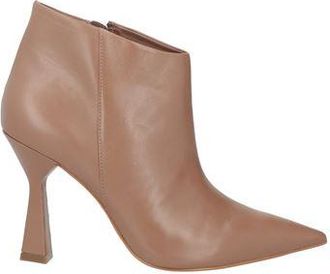 Carrano CALZATURE - Stivaletti su YOOX.COM