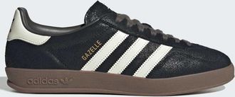 adidas Originals Gazelle scarpe indoor in nero core / bianco sporco