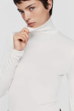 A Gold E Carlyle Turtleneck Top