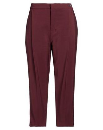 Elisabetta Franchi HOSEN & R&Ouml;CKE - Hosen auf YOOX.COM