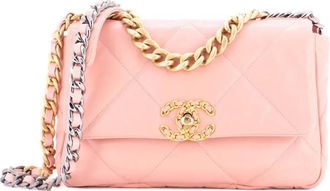 Chanel Borsa a tracolla 19 media in pelle trapuntata con battente - Rosa