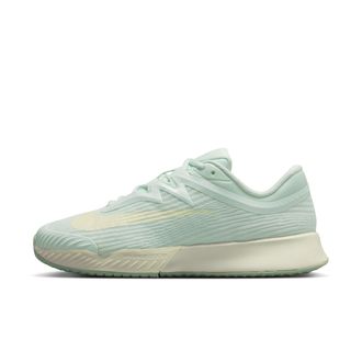 Nike Womens Vapor Pro 3 Hard Court Tennis Shoes in Green | FZ2158-301