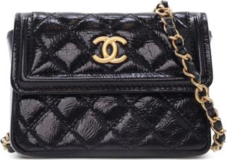 Chanel 2020 Quilted Shiny Aged Calfskin Waist belt bag - Black