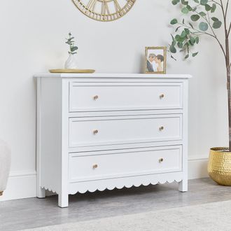 Melody Maison Large Scalloped 3 Drawer Chest Of Drawers - Staunton White Range