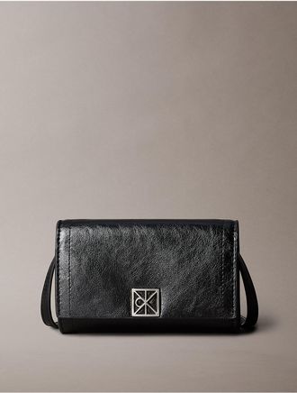 Calvin Klein Womens Emblem Logo Wallet - Black