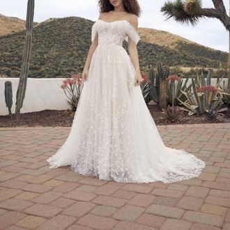 Casablanca Calico A-Line Off The Shoulder Sweetheart Gown In Nude/ivory