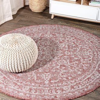 Jonathan Y Designs Malta Bohemian Medallion Textured Weave Indoor/Outdoor Round Area Rug in Red/taupe at Nordstrom, Size 5Ft 0In X 5Ft 0In
