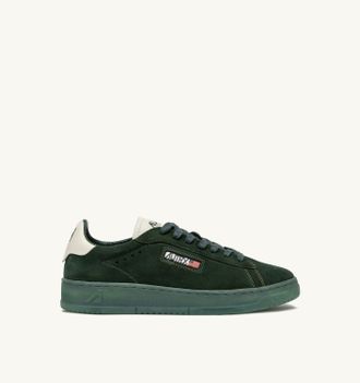 Autry DALLAS LOW SNEAKERS IN MARSHMALLOW AND BOTTLE GREEN SUEDE