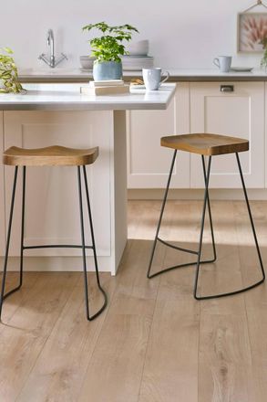 Julian Bowen Travis Bar Stool (Set of 2) in Light Oak