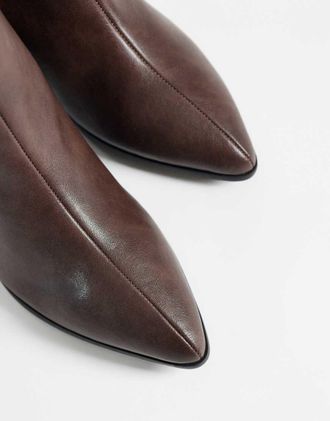 Asos stivaletti chelsea con tacco marroni-Marrone