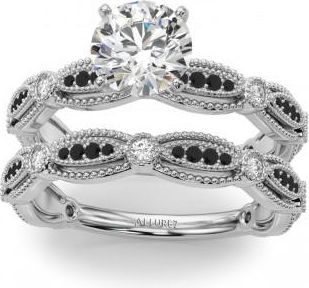 Allurez Antique Style Lab Black Lab Grown Diamond & Lab Grown Diamond Bridal Ring Set in Platinum (0.40ct)