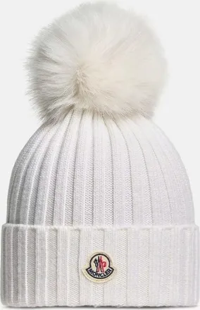 Moncler WOMENS ARCHIVE LOGO BOBBLE HAT Size: OS, colour: WHITE