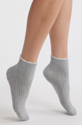 Muk Luks Lace Trim Cotton Blend Rib Quarter Socks in Grey Heather at Nordstrom