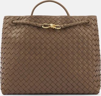 Brown Bottega Veneta Bags: Shop up to −24% | Stylight