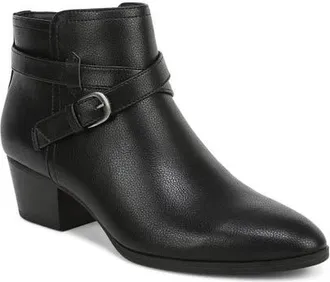 Life Stride Oaklyn Ankle Bootie in Black at Nordstrom, Size 7.5