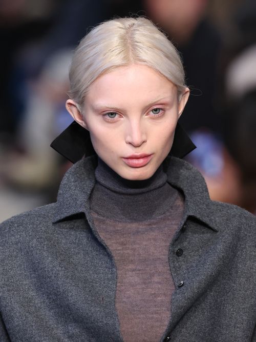 Runway Look von Max Mara 2023/24 auf der Milan Fashion Week.