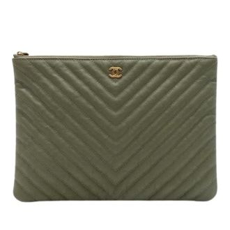 Chanel Pre-owned Clutches, female, Green, Size: ONE SIZE Pre-owned Chevron Clutch