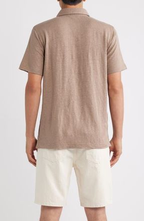 AG - Adriano Goldschmied Bryce Classic Short Sleeve Stretch Linen Polo in Cork at Nordstrom, Size Xx-Large