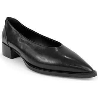 Aerosoles Mide Pointed Toe Pump in Black Leather at Nordstrom, Size 7.5