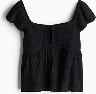 H&M Gecrinkeltes Shirt mit Volant&auml;rmeln - Schwarz