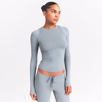 Nike Womens SKIMS Airy Long-Sleeve Crew-Neck Top in Blue | TPLST2752-PCF