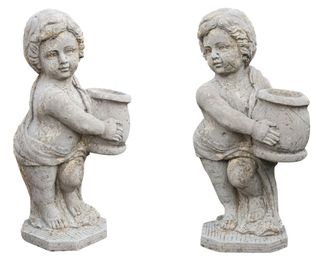 Biscottini International Biscottini - Antigua Estatua Que Representa A Una Pareja De Putti Con Un Jarr&oacute;n De Piedra